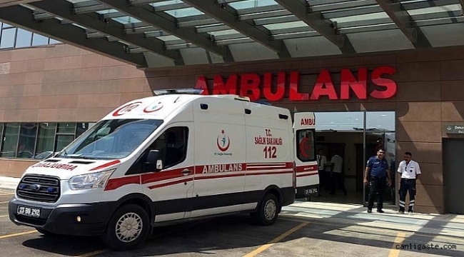 Kayseri'de park halindeki araca çarpan otomobilin sürücüsü yaralandı 
