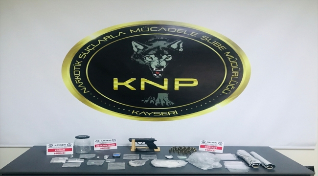 Kayseri'de uyuşturucu operasyonunda 11 zanlı yakalandı
