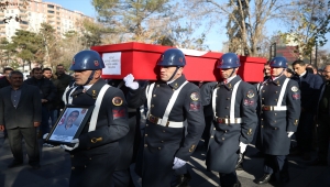 Kayseri'de vefat eden Kıbrıs gazisi son yolculuğuna uğurlandı