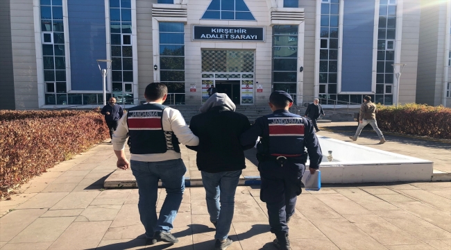 Kırşehir'de baz istasyonlarından akü çaldığı iddia edilen şüpheli tutuklandı