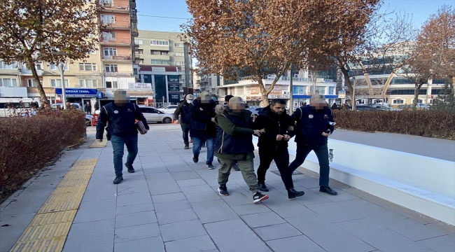 Kırşehir'de DEAŞ operasyonunda 4 şüpheli yakalandı