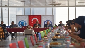 KMÜ Rektörü Karaman öğrenci toplulukları temsilcileriyle bir araya geldi