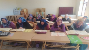 "Köy Yaşam Merkezi Projesi" 7'den 70'e eğitim imkanı sunuyor