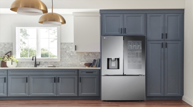 LG, CES 2023'te yeni InstaView Fransız kapılı buzdolabını tanıtacak