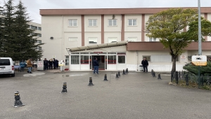 Niğde'de 12 öğrenci, gıda zehirlenmesi şüphesiyle hastaneye başvurdu 