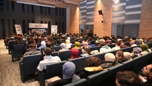 Selçuklu Belediye Başkanı Pekyatırmacı, gençlerle buluştu