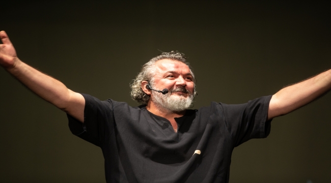 Tek kişilik "İtiraz Ediyorum" oyunu Ankara'da sahnelendi